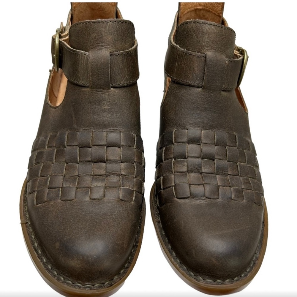 Born Viveka Woven Ankle Booties (8M) - Picture 8 of 12